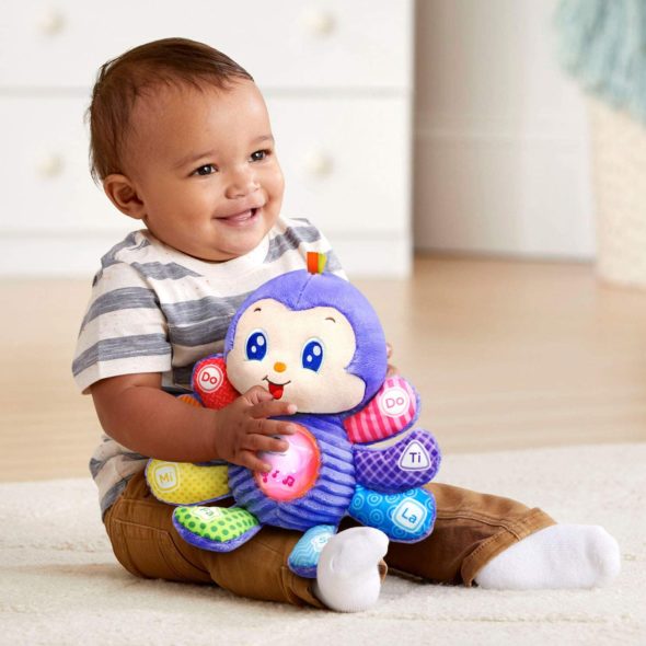 vtech musical cuddle bug soft toy