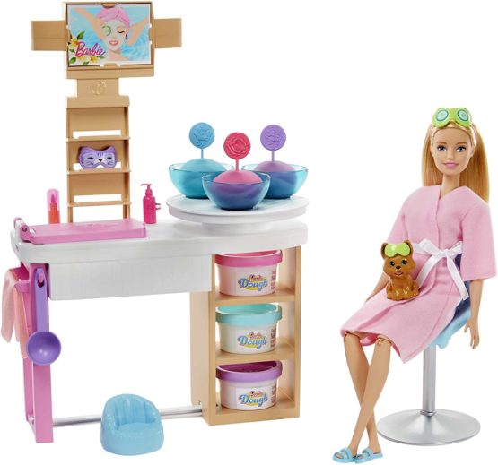 Barbie Face Mask Spa Day Playset, Blonde Barbie Doll, Puppy, Molding toy & Dough